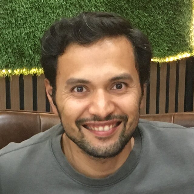Portrait of Varesh Rangan